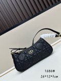 Dior New Classic Logo Mini Handbag Crossover Bag Size: 26x 12 x 7 CM