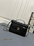 Chanel New Lychee patterned Leather Box Bag Chain Strap Crossbody Bag Size: 19 CM