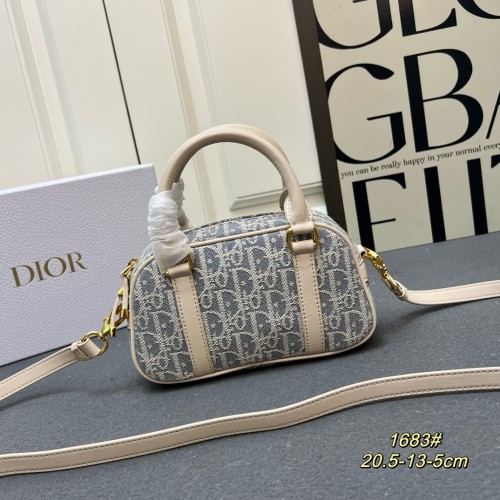Dior New Mini Blue Oblique Printed Handbag Crossbody Bag Size: 20.5 x13x 5 CM