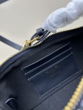 Dior New Classic Logo Mini Handbag Crossover Bag Size: 26x 12 x 7 CM