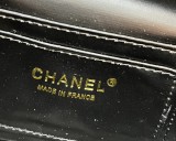 Chanel New Lychee patterned Leather Box Bag Chain Strap Crossbody Bag Size: 19 CM