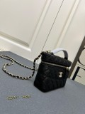 Chanel New Lychee patterned Leather Box Bag Chain Strap Crossbody Bag Size: 19 CM