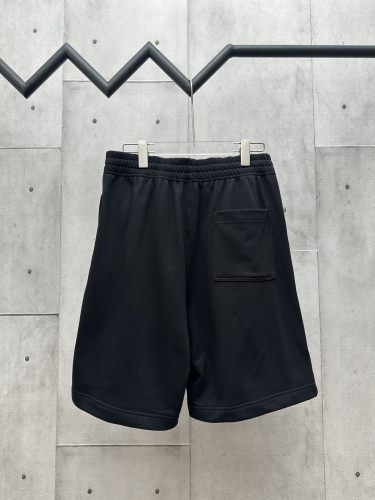 Burberry New Classic Equestrian Knight Printed Casual Shorts