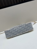 Dior New Classic Logo Mini Handbag Crossover Bag Size: 26x 12 x 7 CM