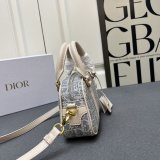 Dior New Mini Blue Oblique Printed Handbag Crossbody Bag Size: 20.5 x13x 5 CM