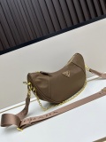 Prada New Classic Triangle Logo Sports Style Nylon Crescent Bag Chain Bag Size: 30x15x9 CM