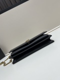 Yves Saint Laurent New Classic Chain Bag Crossbody Bag Bag Size: 22x12x4 CM
