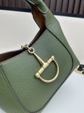 Gucci New Classic Softbit Leather Handbag or Cross Bag Size: 27.5X21X16 CM