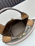 Gucci New Classic Softbit Leather Handbag or Cross Bag Size: 27.5X21X16 CM