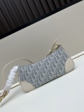 Dior New Classic Logo Mini Handbag Crossover Bag Size: 26x 12 x 7 CM