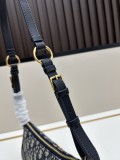 Dior New Classic Logo Mini Handbag Crossover Bag Size: 26x 12 x 7 CM