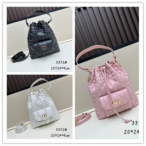 Dior New Classic Elegant Sheepskin Bucket Bag Crossbody Bag Size: 20x24x9 CM