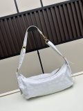 Dior New Classic Soft Diamond Grid Hobo Bag Shoulder Bag Size: 33 x 16 x 15 CM