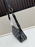 Dior New Classic Logo Mini Handbag Crossover Bag Size: 26x 12 x 7 CM