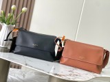 Louis Vuitton Fashion Soft Leather Messenger Bag Crossbody Bag Size: 30 x 18 x 12 CM