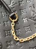 Louis Vuitton Classic S Padlock Chain Handheld Shoulder Bag Size: 20 x 13 x 34 CM