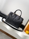 Louis Vuitton New Classic Versatile Embossed Logo Handbag Crossbody Bag Size: 25 x 19 x 15 CM