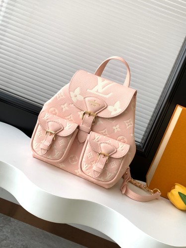 Louis Vuitton New Classic Logo Flip Chain Backpack Size: 20x 22 x 14 CM