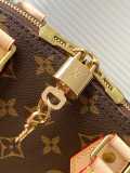 Louis Vuitton New Classic Versatile Vintage Handbag Crossbody Bag Size: 25 x 19 x 12 CM