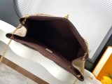 Louis Vuitton Classic S Padlock Chain Handheld Shoulder Bag Size: 27 x 14 x 42 CM