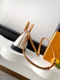 Louis Vuitton Classic Logo Mini Shell Bag Crossbody Bag Size: 18 x 12 x 8 CM