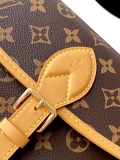 Louis Vuitton Classic Retro Logo Flip Shoulder Bag Size: 9 x 15 x 24 CM
