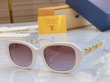 Louis Vuitton New Couple Fashion Versatile Square Round Sunglasses Size: 53-120-145