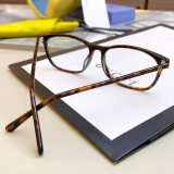 Gucci New Couple Fashion Versatile Glasses Size: 55-16-145