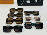 Louis Vuitton New Couple Fashion Versatile Square Frame Sunglasses Size: 52-22-145
