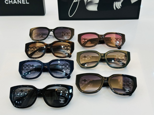Chanel New Classic Fashion Versatile Sunglasses Size: 54-20-140