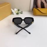 Loewe New Retro Fashion Square Frame Sunglasses