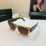 Balenciaga New Couple Square Frame Versatile Sunglasses Anti UV Glasses