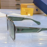 Louis Vuitton New Personalized Fashion Square Frame Sunglasses Size: 70-13-150