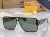 Louis Vuitton New Personalized Fashion Square Frame Sunglasses Size: 70-13-150