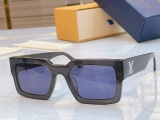 Louis Vuitton New Personalized Fashion Square Frame Sunglasses Size: 52-22-145