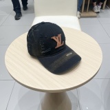 Louis Vuitton Retro Embroidered Distressed Baseball Hat Couple's Versatile Duck Tongue Hat 