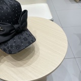 Dior New Bow Duck Tongue Hat Women's Fashion Water Diamond Baseball Hat