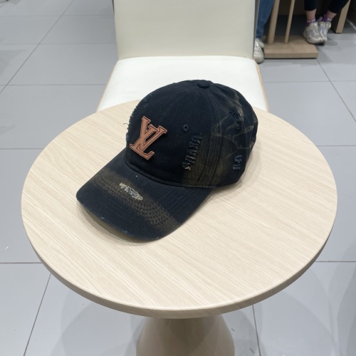 Louis Vuitton Retro Embroidered Distressed Baseball Hat Couple's Versatile Duck Tongue Hat 