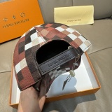 Louis Vuitton Fashion Colorful Checkerboard Baseball Hat Couple Casual Duck Tongue Hat