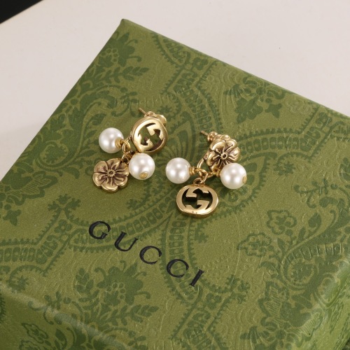 Gucci New Classic Logo Pearl Asymmetric Retro Earrings