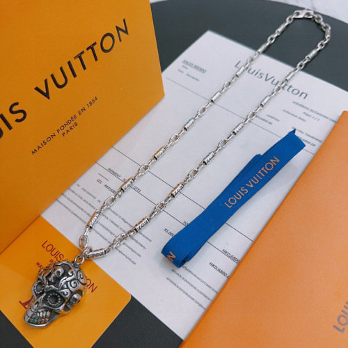 Louis Vuitton New Retro Rock Punk Thai Silver Skull Pendant Necklace