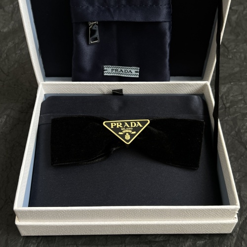Prada New Fashion Versatile Triangle Hair Clip