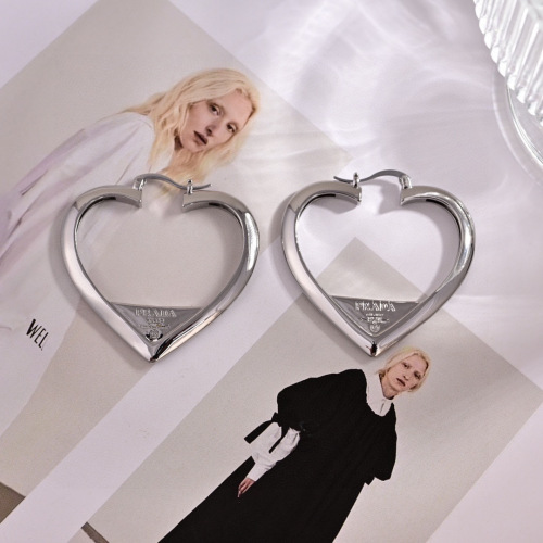 Prada New Fashion Versatile Heart Earrings