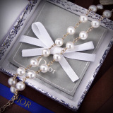 Dior New Classic Fashion Butterfly Pearl Necklace