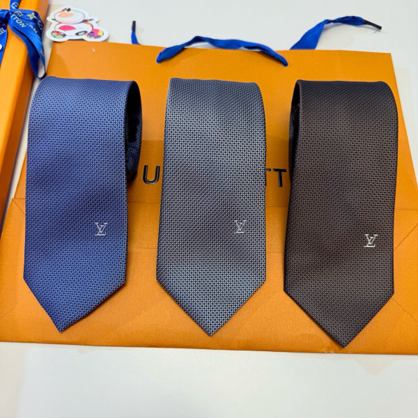 Louis Vuitton New Fashion Knitted Grid Tie