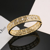 Dior New Fashionable and Elegant Diamond Set Hollow Bracelet