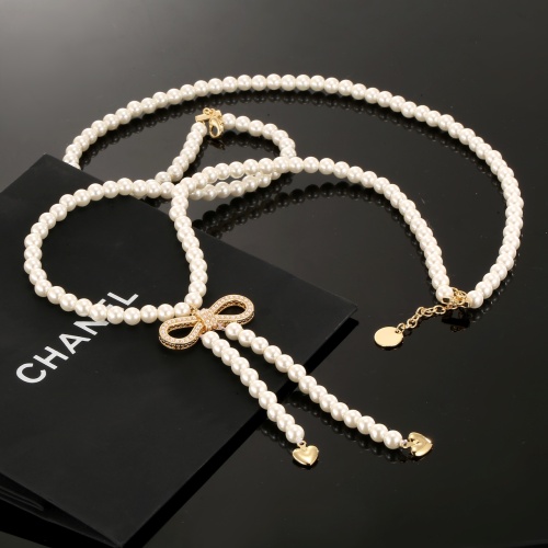 Dior New Fashion Bow Pearl Necklace Sweater Chain