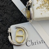 Dior New Classic Fashion Color Contrasting CD Earrings