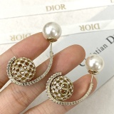 Dior New Fashion Versatile Pearl Hollow Water Diamond Flower Ball Earrings