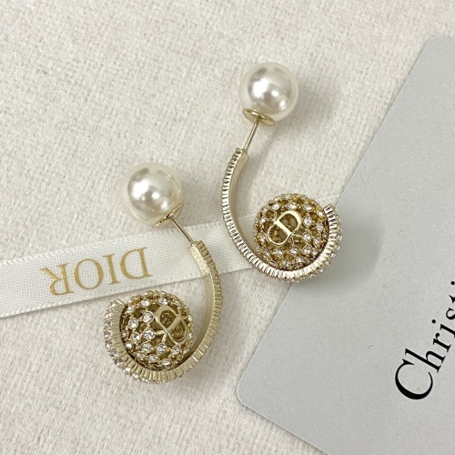Dior New Fashion Versatile Pearl Hollow Water Diamond Flower Ball Earrings